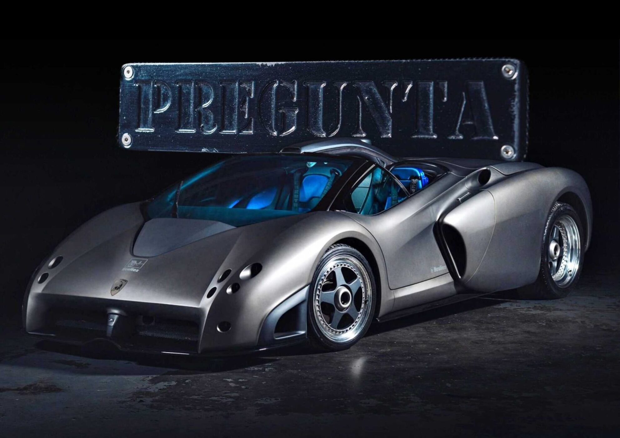 1 iš 1 lamborghini pregunta, kad peržengtų bloką plačia strėle